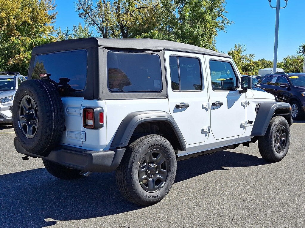 New 2025 Jeep Wrangler 4-DOOR SPORT Sport Utility