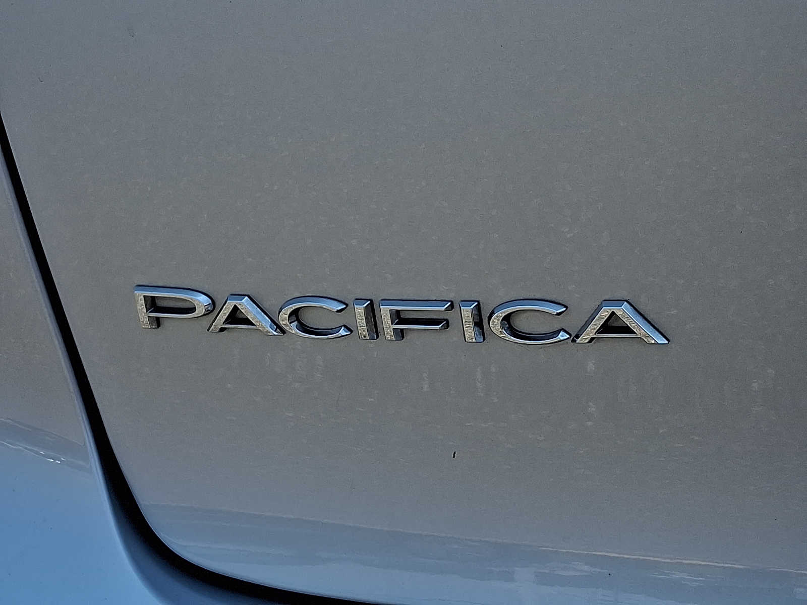 2024 Chrysler Pacifica Touring L - Photo 34