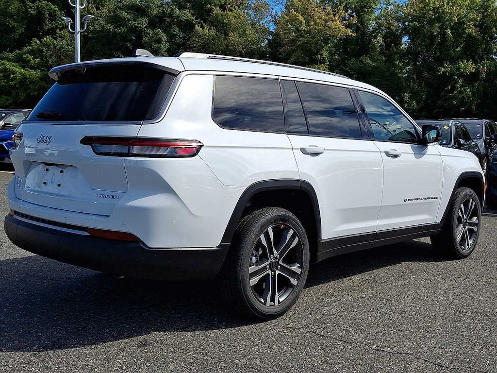 New 2027 Jeep Grand Cherokee L LIMITED 4X4 Sport Utility