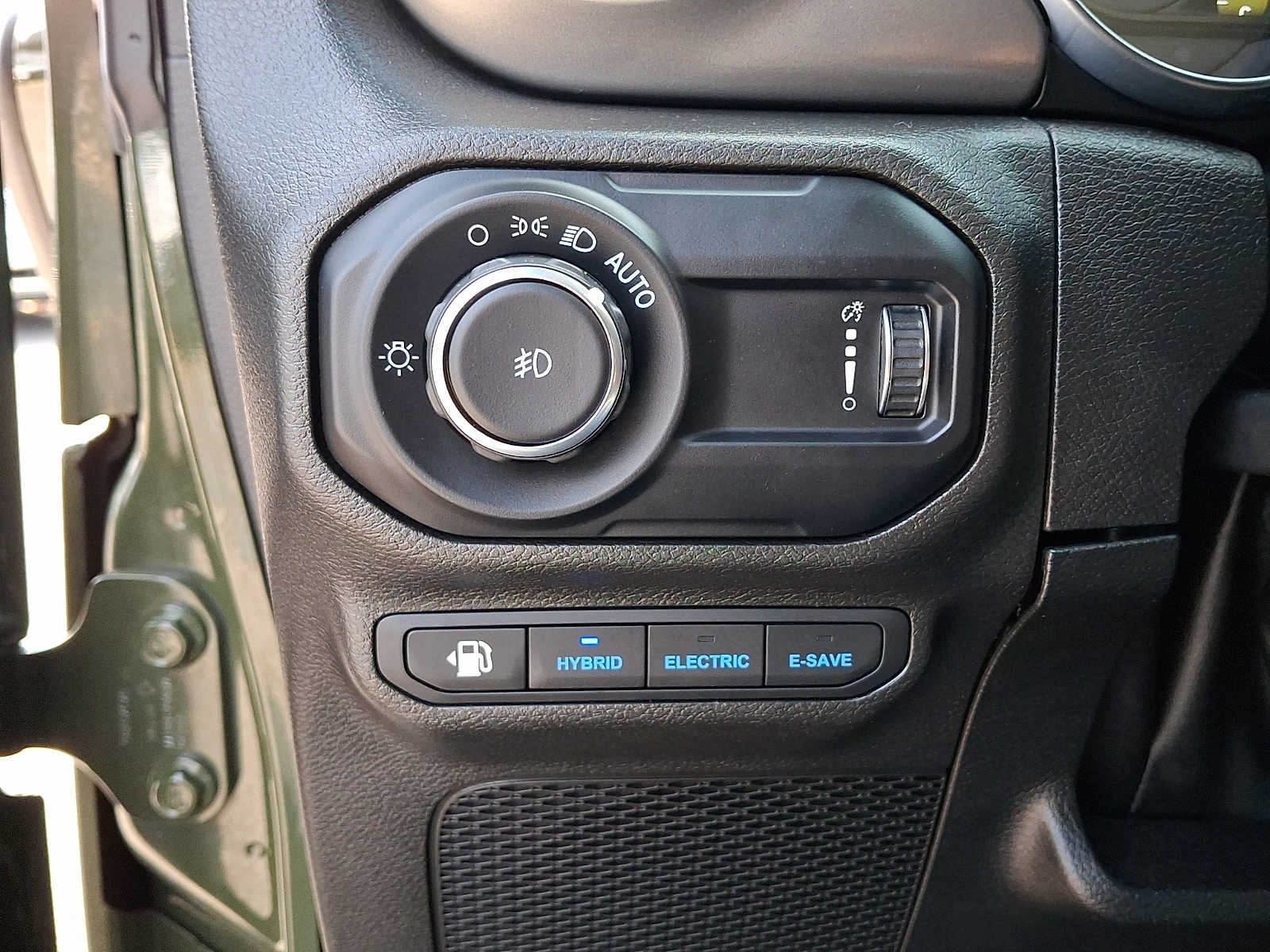2023 Jeep Wrangler 4xe Willys 4XE - Photo 24