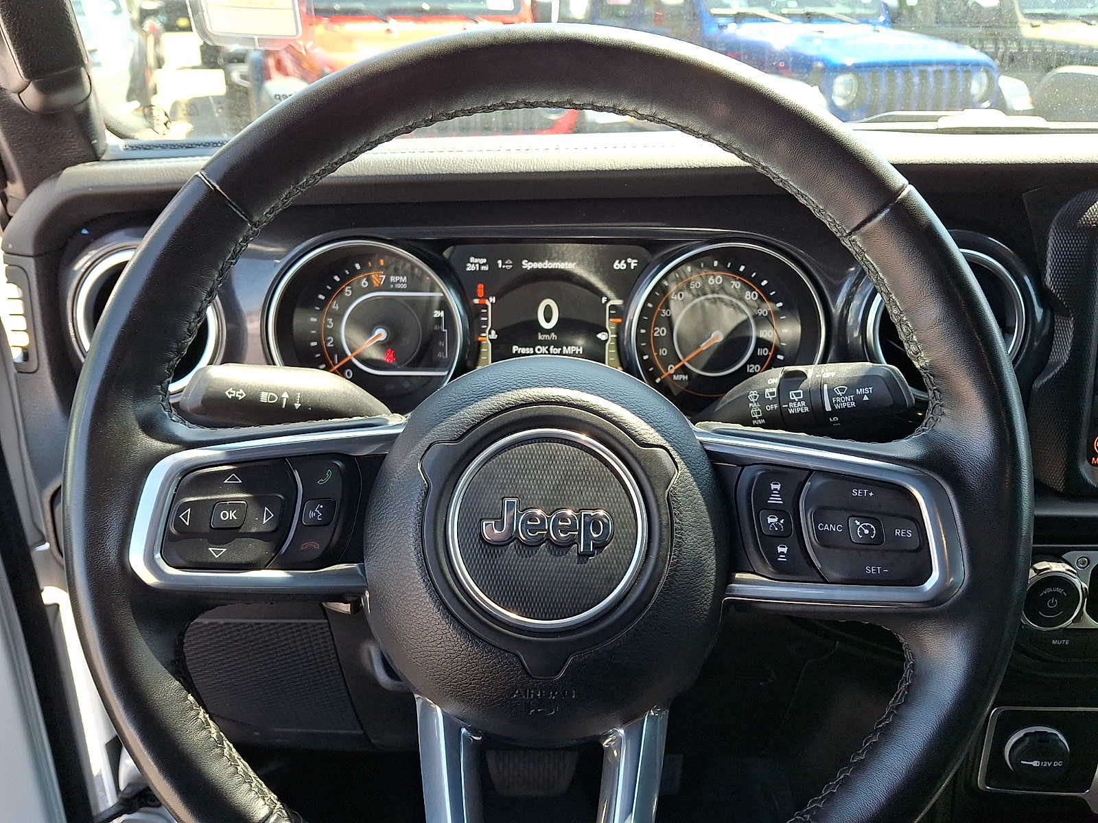 2022 Jeep Wrangler Unlimited Sahara Altitude - Photo 20