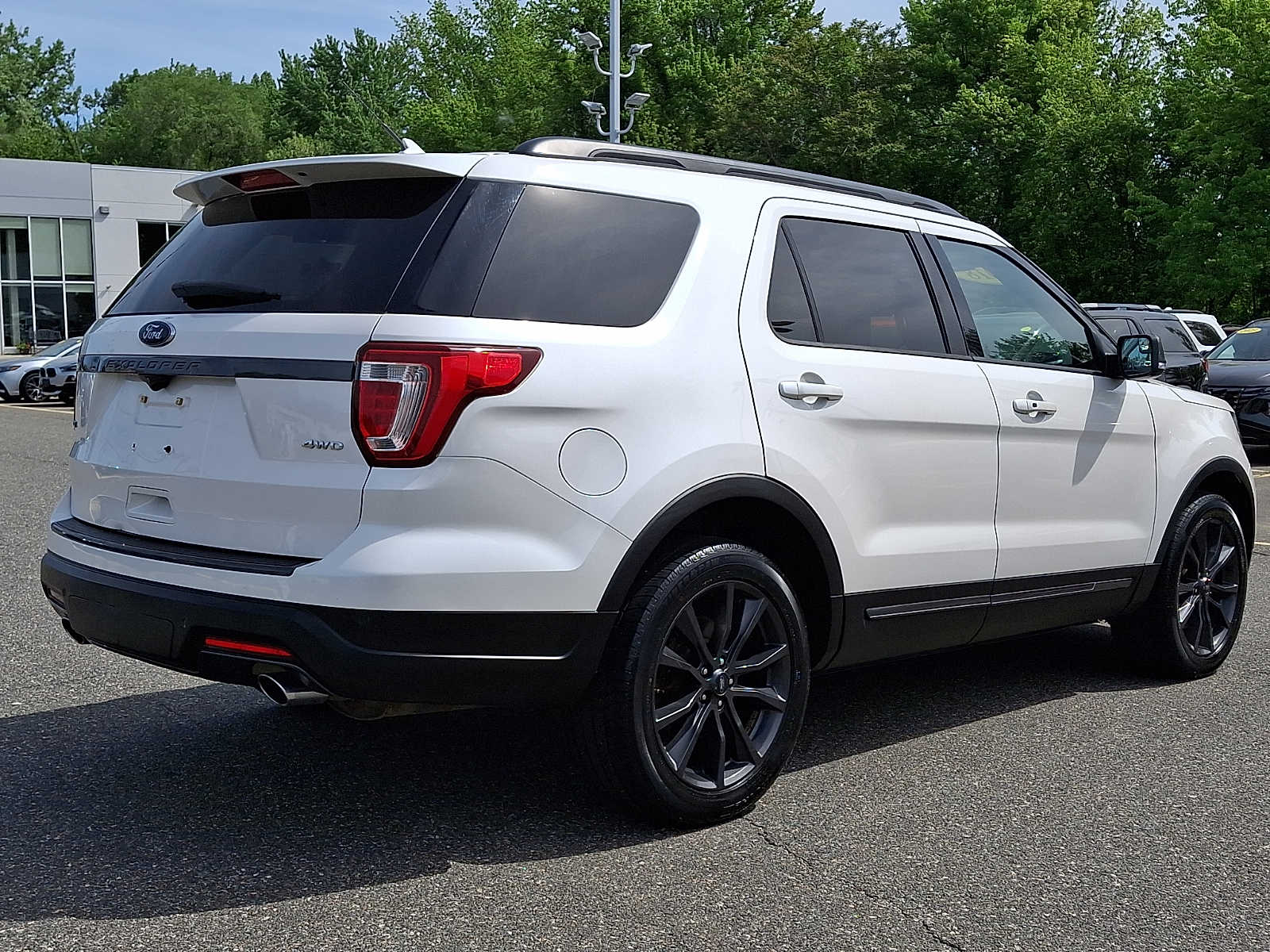 2018 Ford Explorer XLT - Photo 6