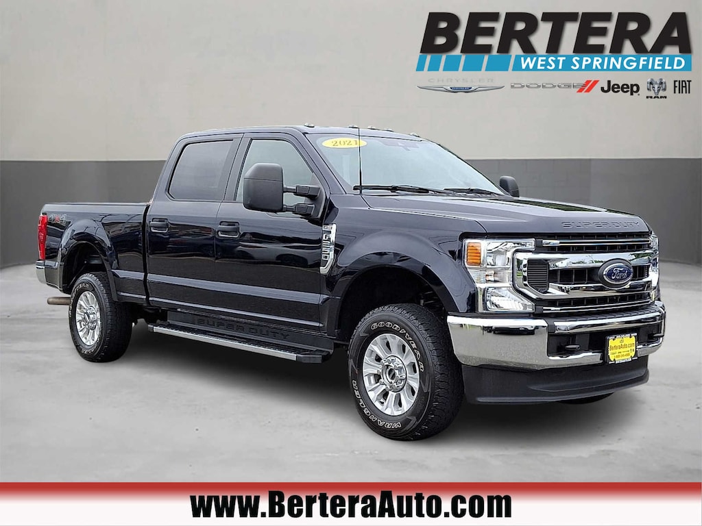 Used 2021 Ford Super Duty F-250 Pickup XL 4WD Crew Cab 6.75 Box Truck