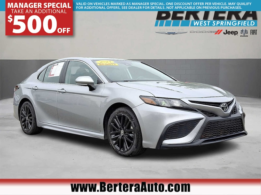 Used 2024 Toyota Camry SE Sedan