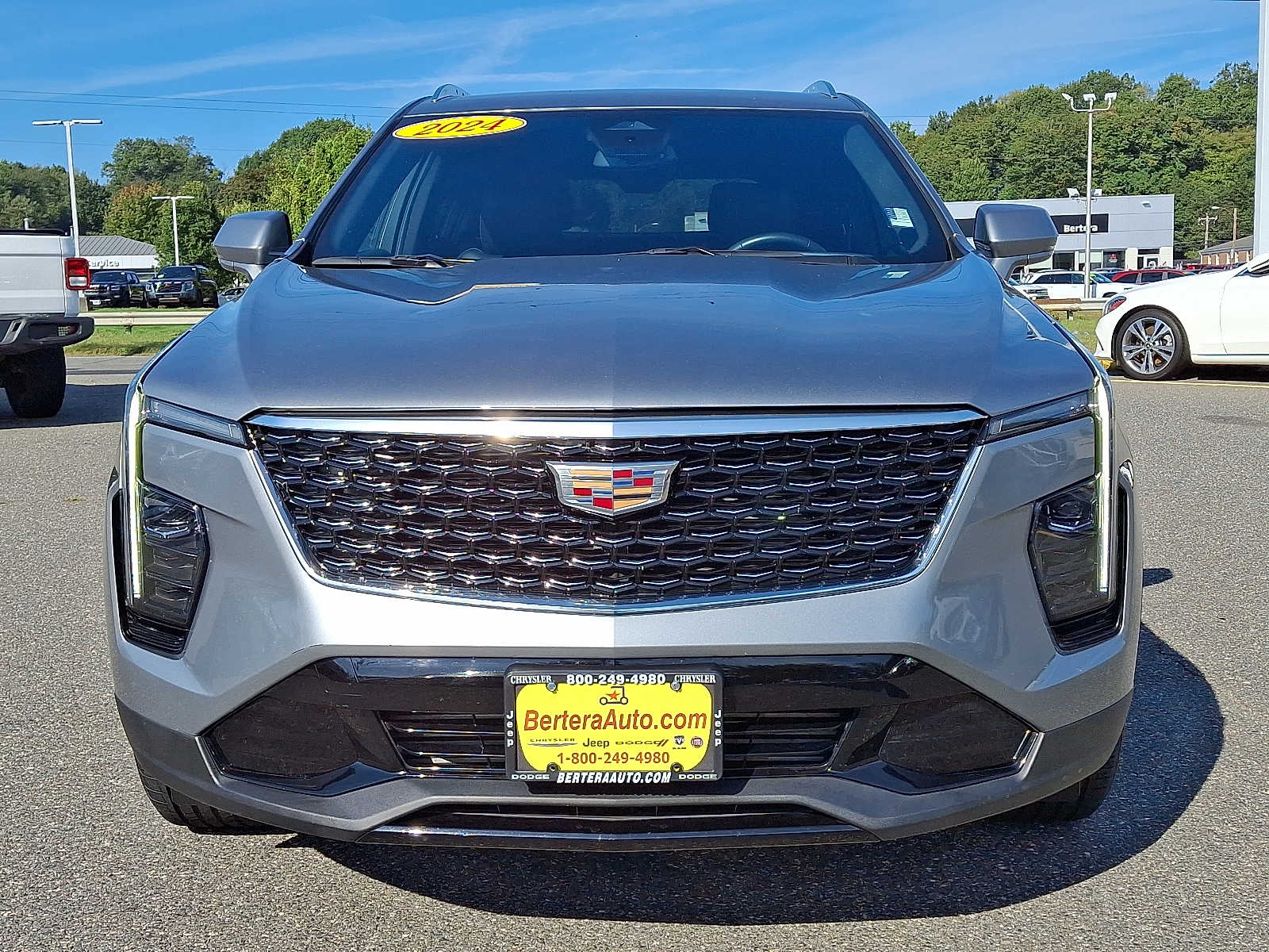 2024 Cadillac XT4 Premium Luxury photo 2