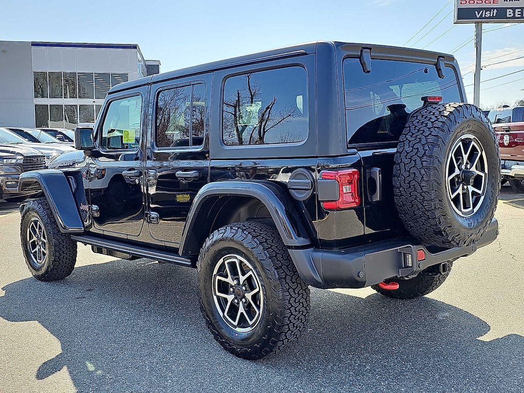 New 2026 Jeep Wrangler 4-DOOR RUBICON Sport Utility