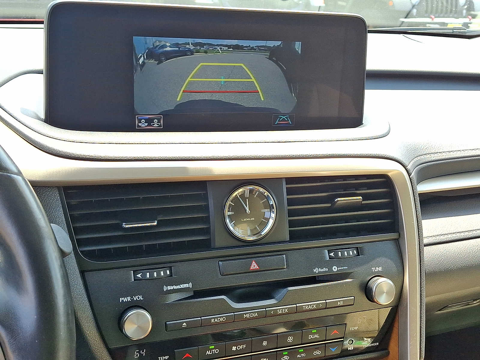 2021 Lexus RX 350 - Photo 21