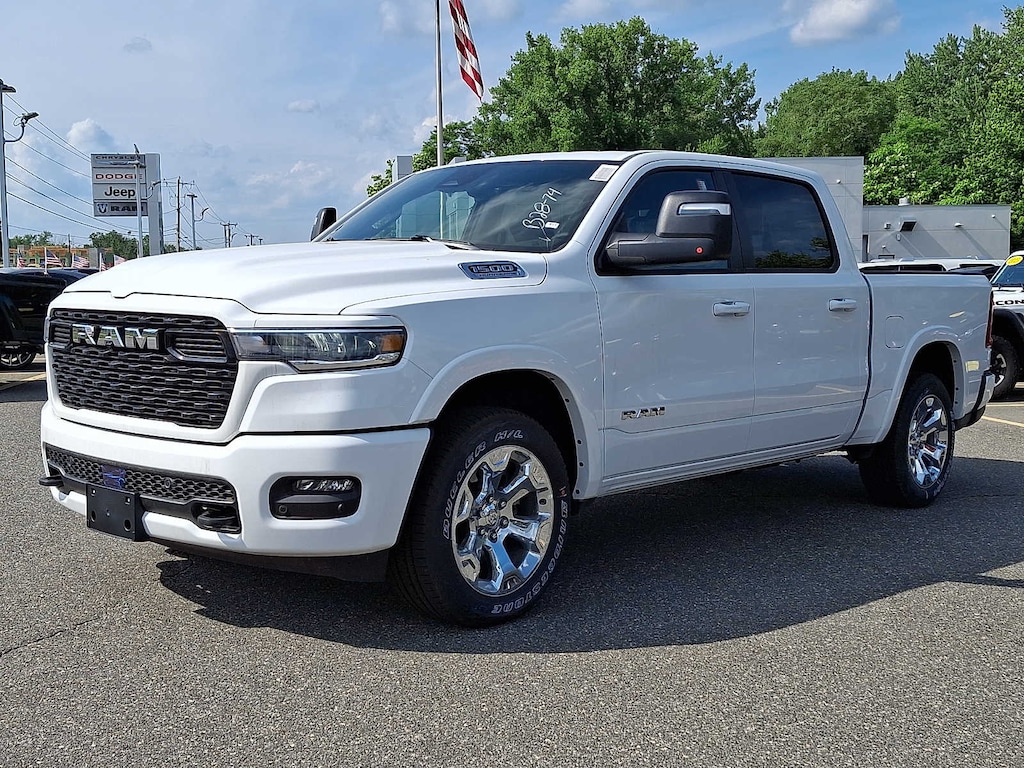 New 2026 Ram 1500 BIG HORN CREW CAB 4X4 5'7 BOX Pickup