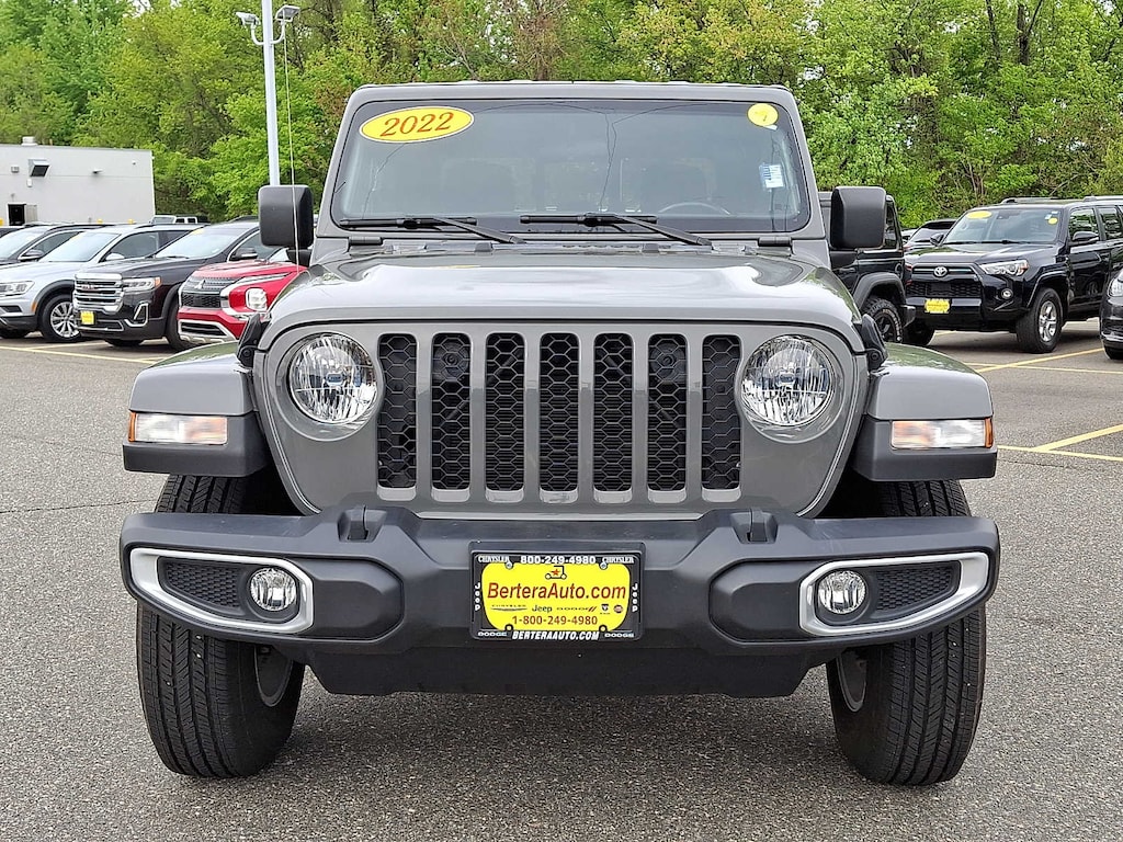 Used 2022 Jeep Gladiator Sport S 4x4 Truck