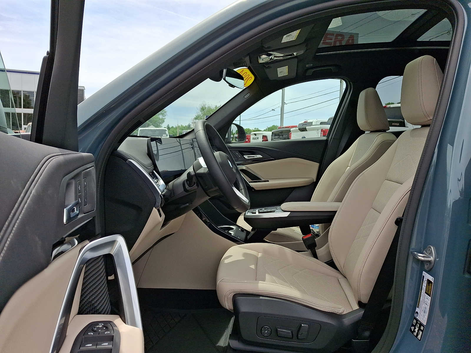 2024 BMW X1 28i - Photo 14