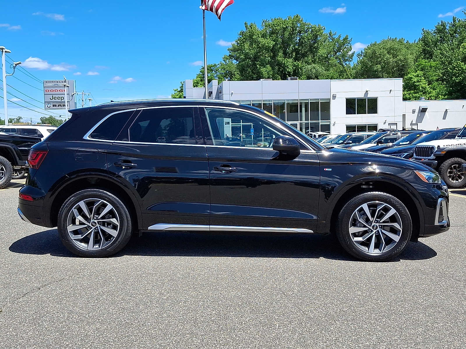 2023 Audi Q5 Premium Plus - Photo 7