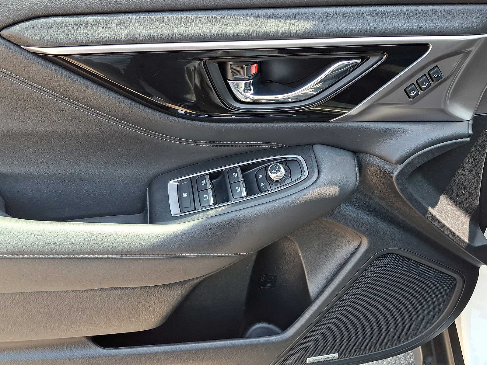 2024 Subaru Outback Limited - Photo 13