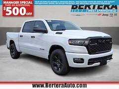 2025 Ram 1500 TRADESMAN CREW CAB 4X4 5'7 BOX Pickup