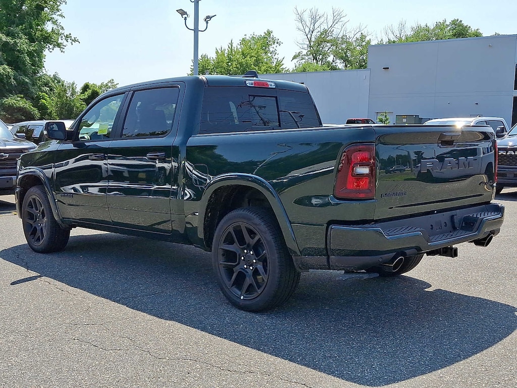 New 2026 Ram 1500 LARAMIE CREW CAB 4X4 5'7 BOX Pickup
