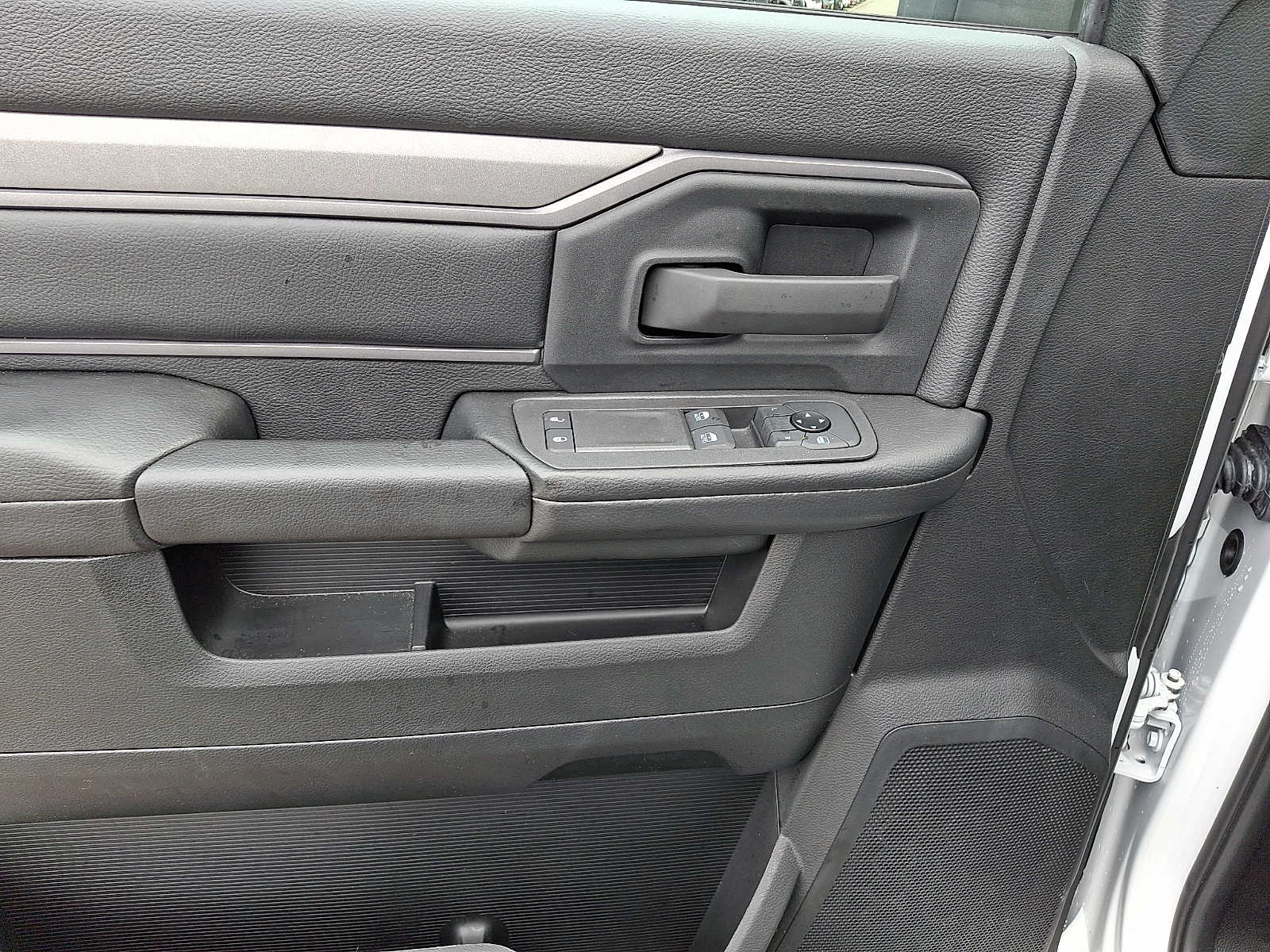 2026 RAM 2500 Tradesman - Photo 7
