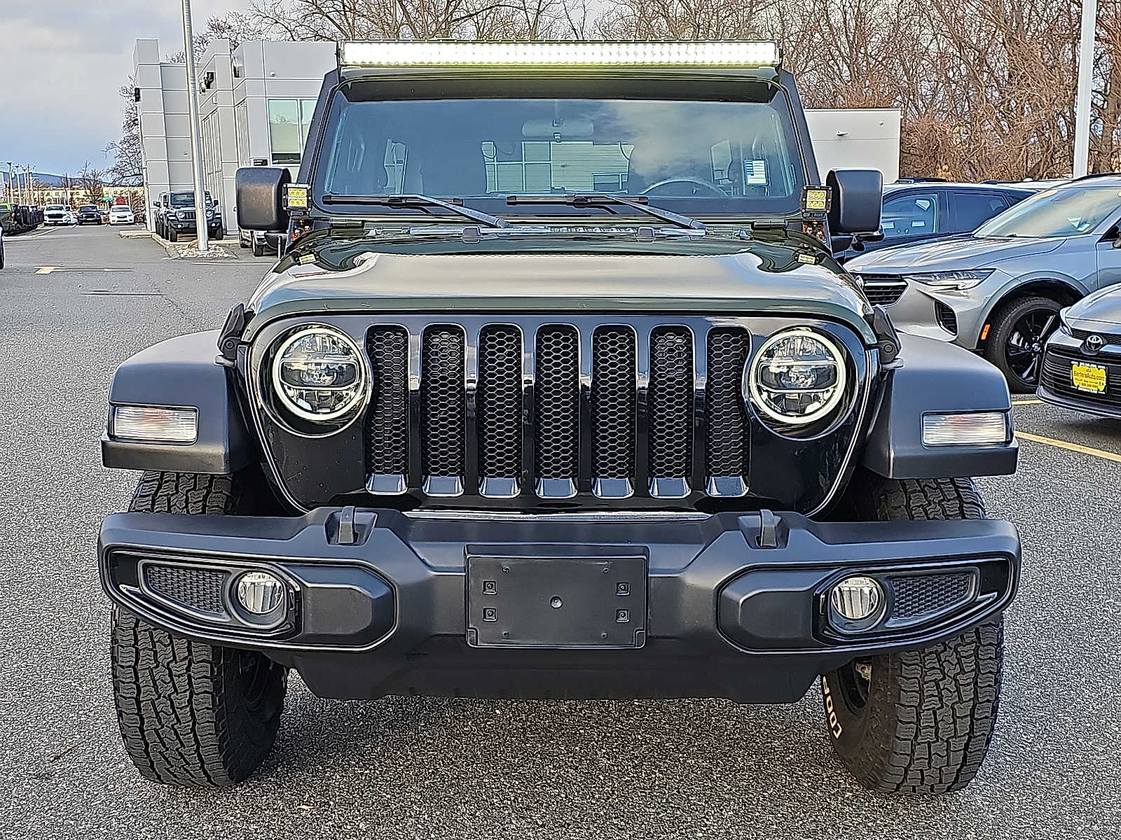2020 Jeep Wrangler Unlimited Willys photo 2