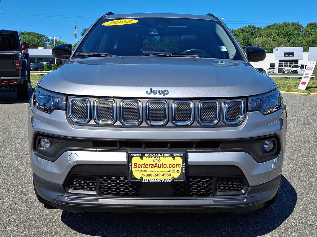 Used 2022 Jeep Compass Latitude SUV