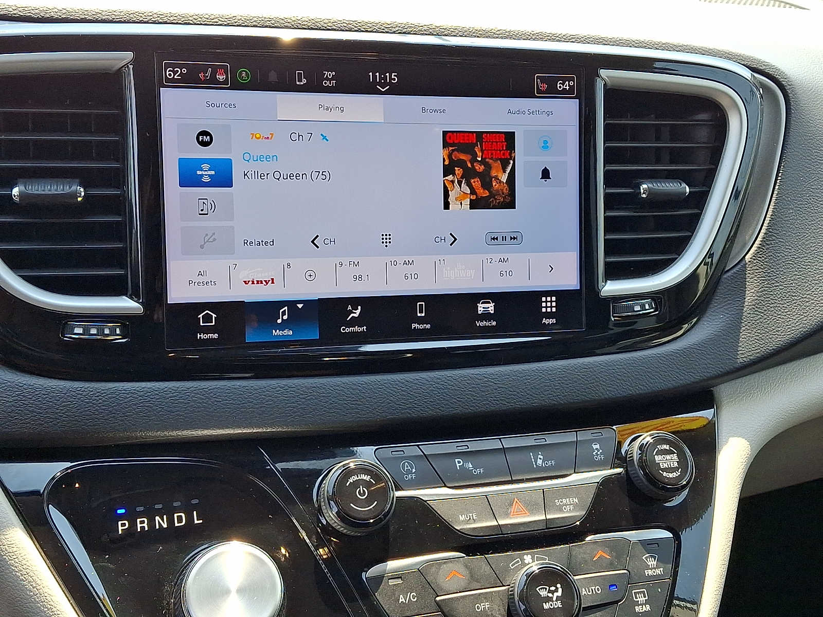 2024 Chrysler Pacifica Touring L - Photo 20