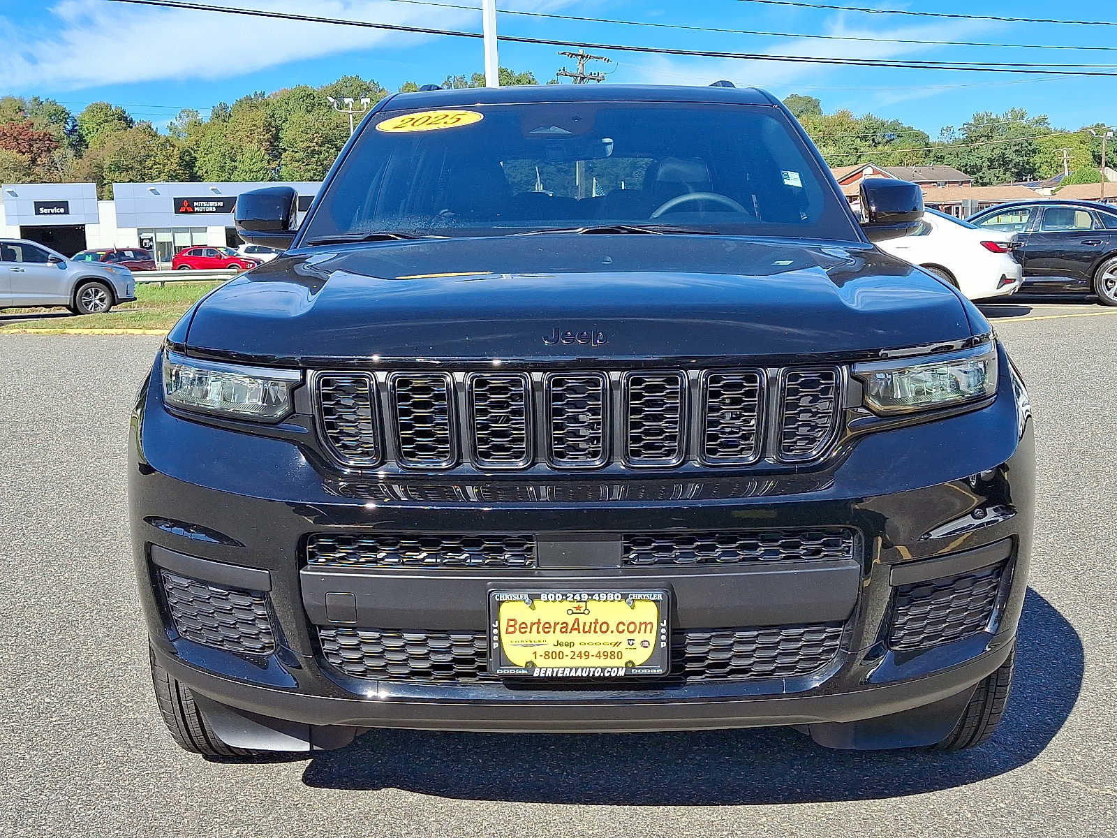 2025 Jeep Grand Cherokee Altitude X photo 2