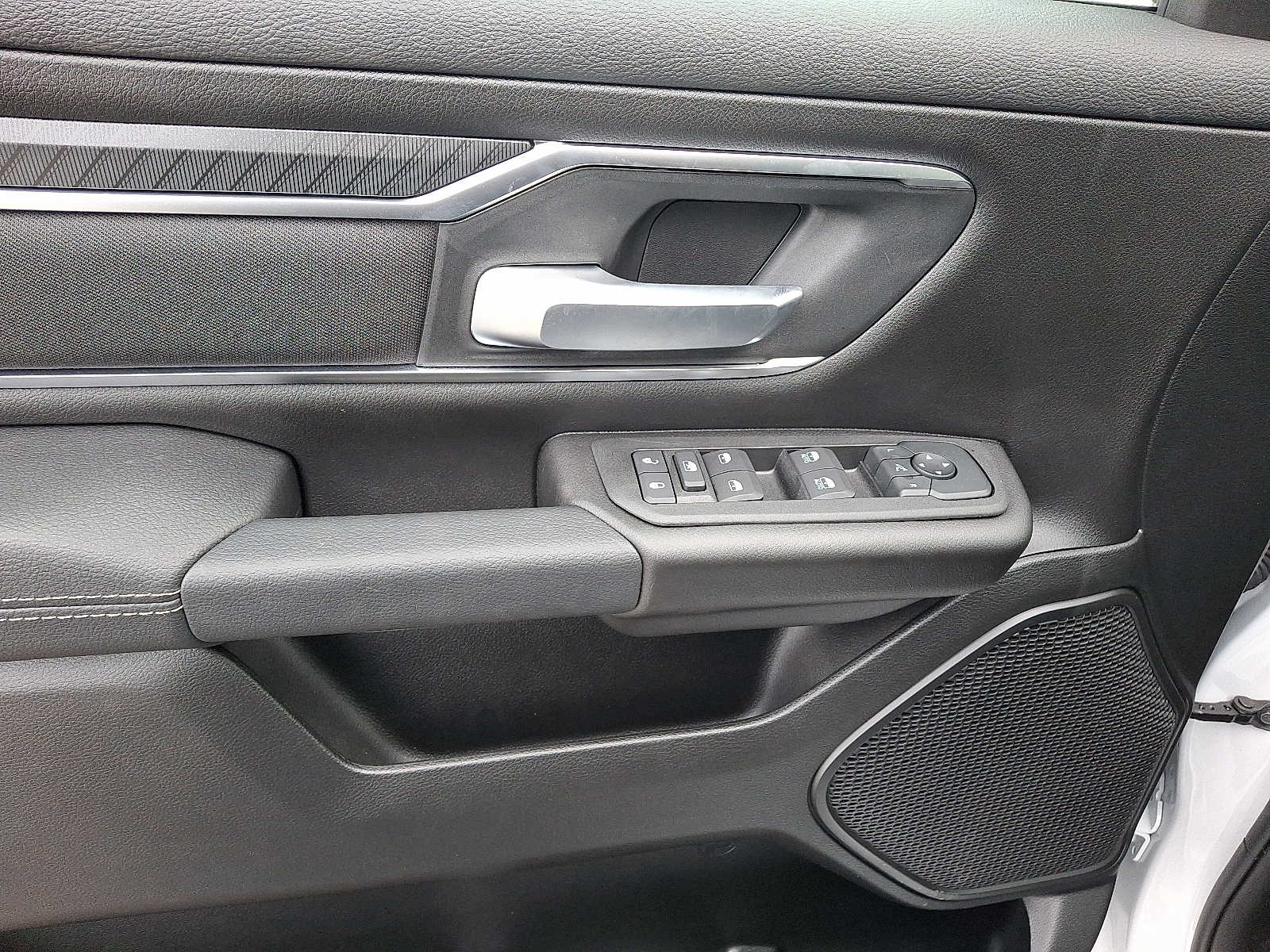 2026 RAM 1500 Big Horn/Lone Star - Photo 8
