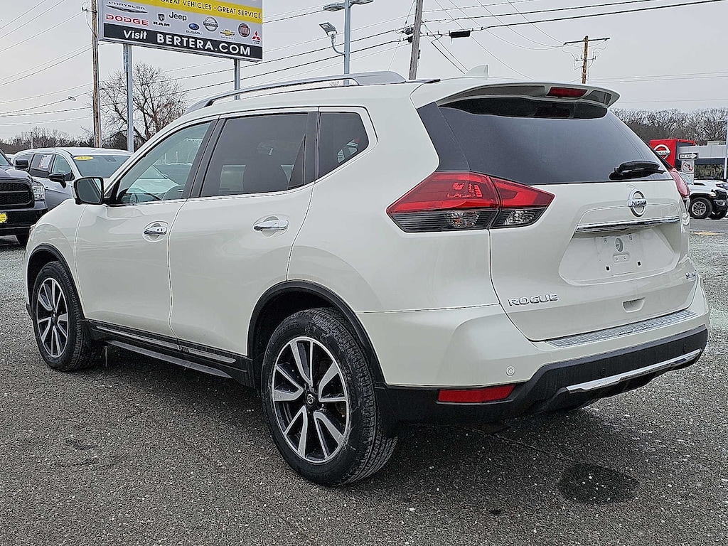 Used 2019 Nissan Rogue SL SUV