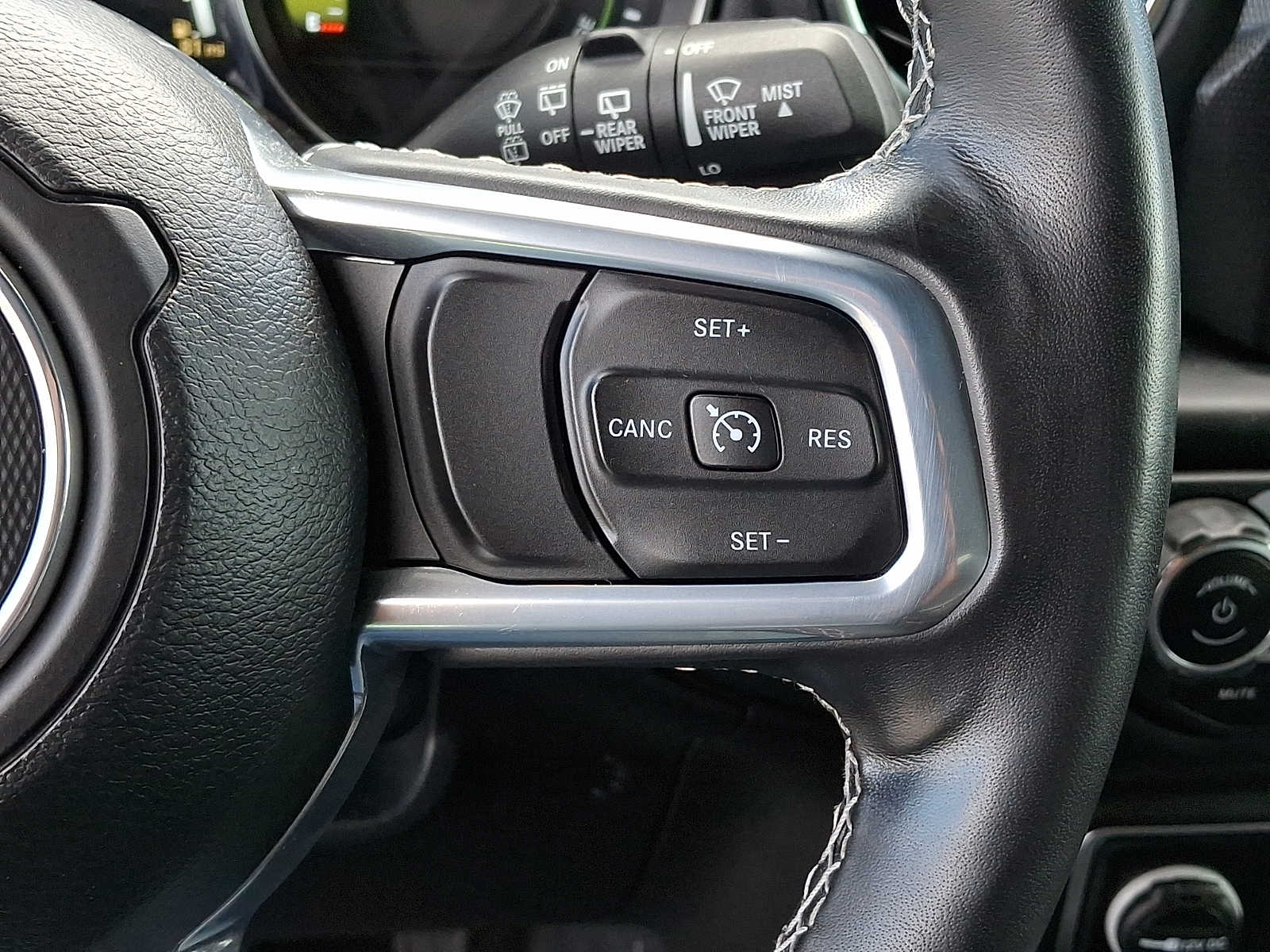 2022 Jeep Wrangler Unlimited Sahara 4XE - Photo 23