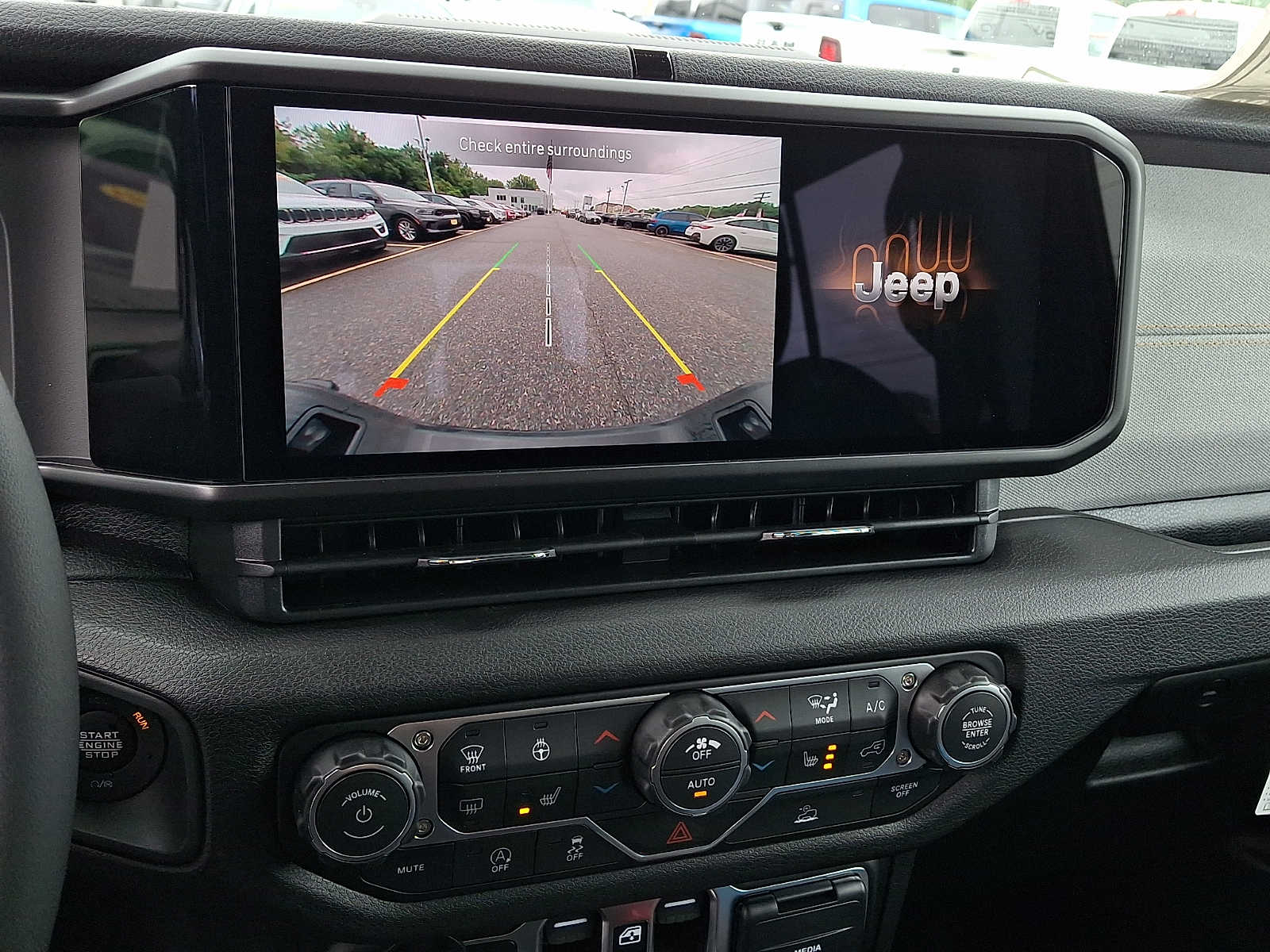 2026 Jeep Gladiator Sport S - Photo 12