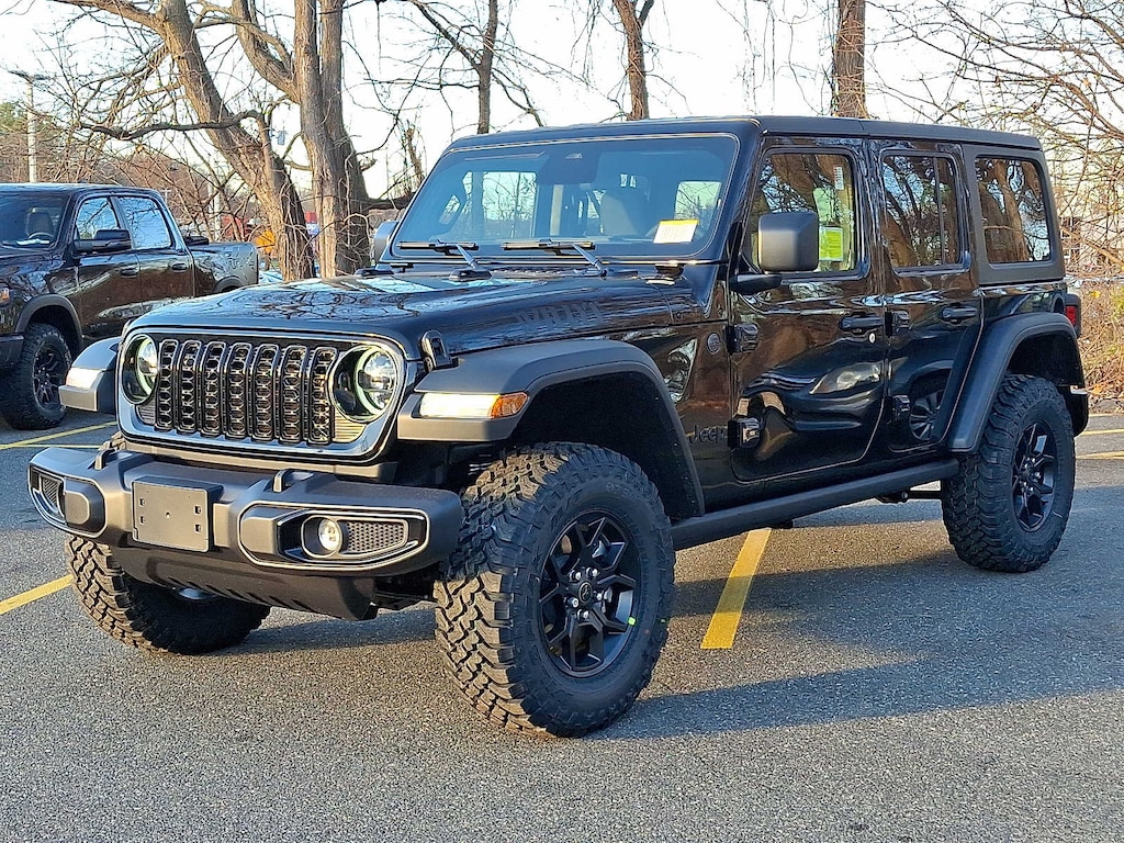 New 2026 Jeep Wrangler 4-DOOR WILLYS Sport Utility
