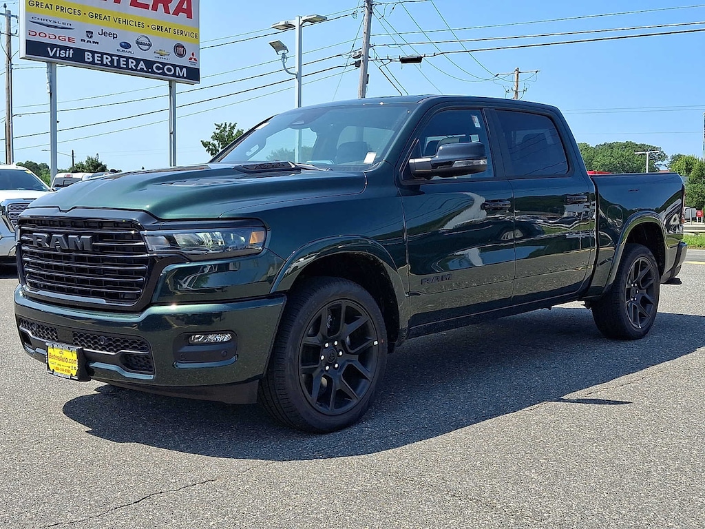 New 2026 Ram 1500 LARAMIE CREW CAB 4X4 5'7 BOX Pickup