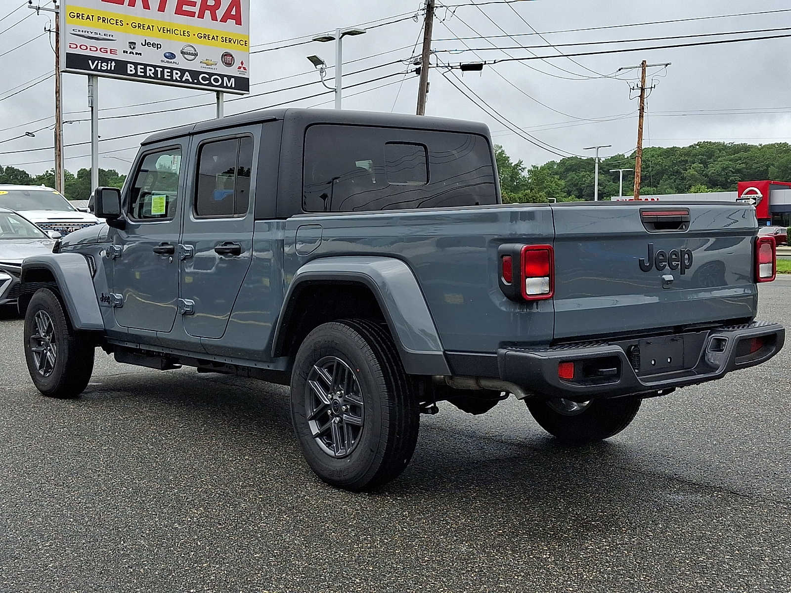 2026 Jeep Gladiator Sport S - Photo 3