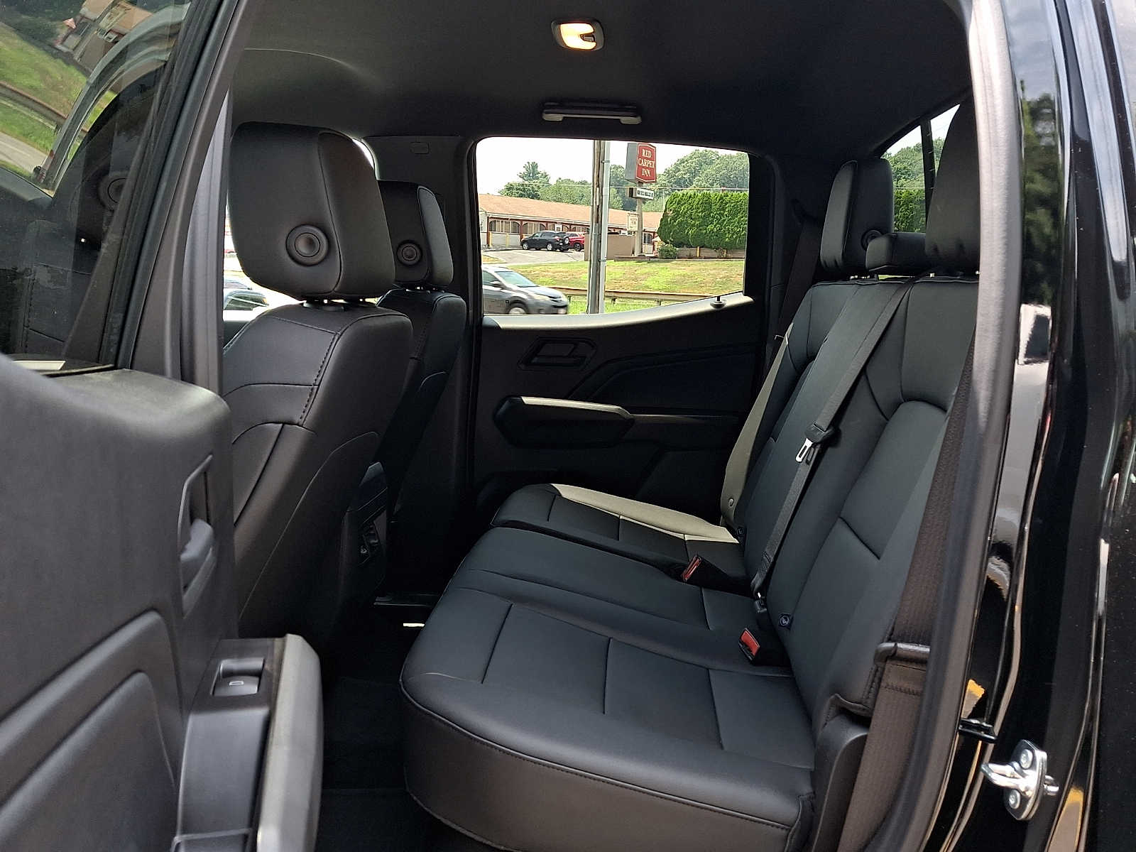 2026 Chevrolet Colorado Trail Boss - Photo 10