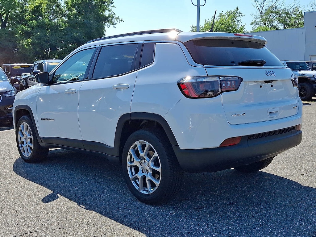 Used 2022 Jeep Compass Latitude Lux SUV