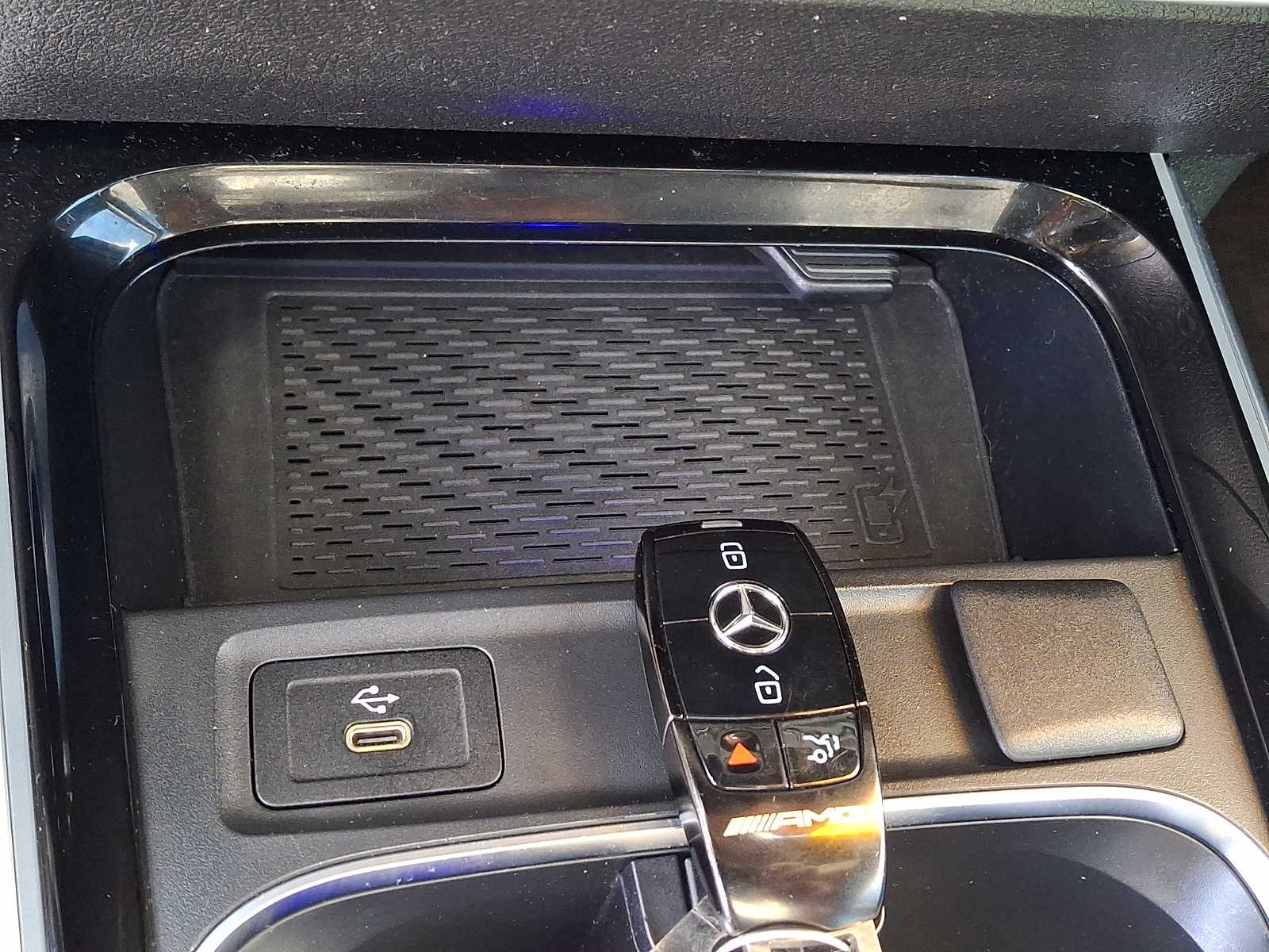 2024 Mercedes-Benz GLB GLB35 AMG - Photo 26