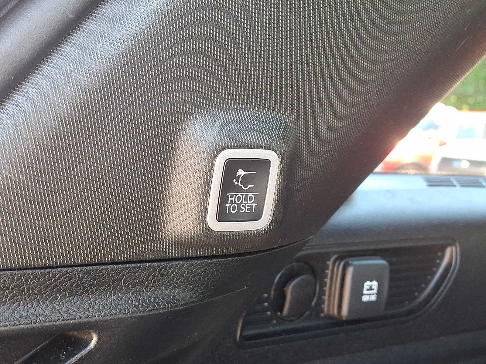 2023 Jeep Grand Cherokee Altitude - Photo 30