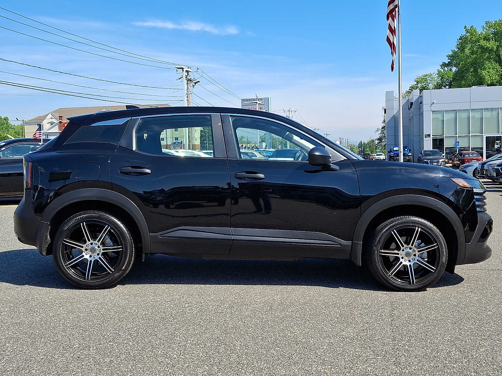 2025 Nissan Kicks S AWD - Photo 7