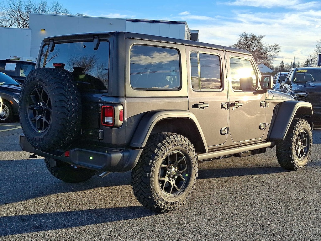 New 2026 Jeep Wrangler 4-DOOR WILLYS Sport Utility