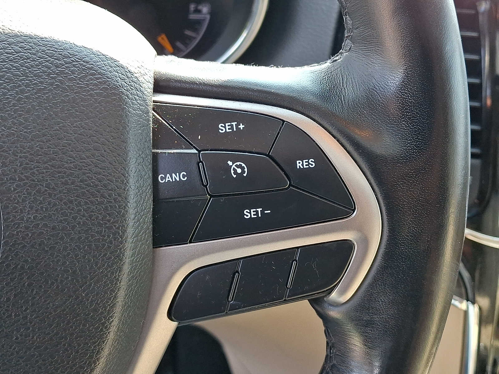 2020 Jeep Grand Cherokee Limited - Photo 25