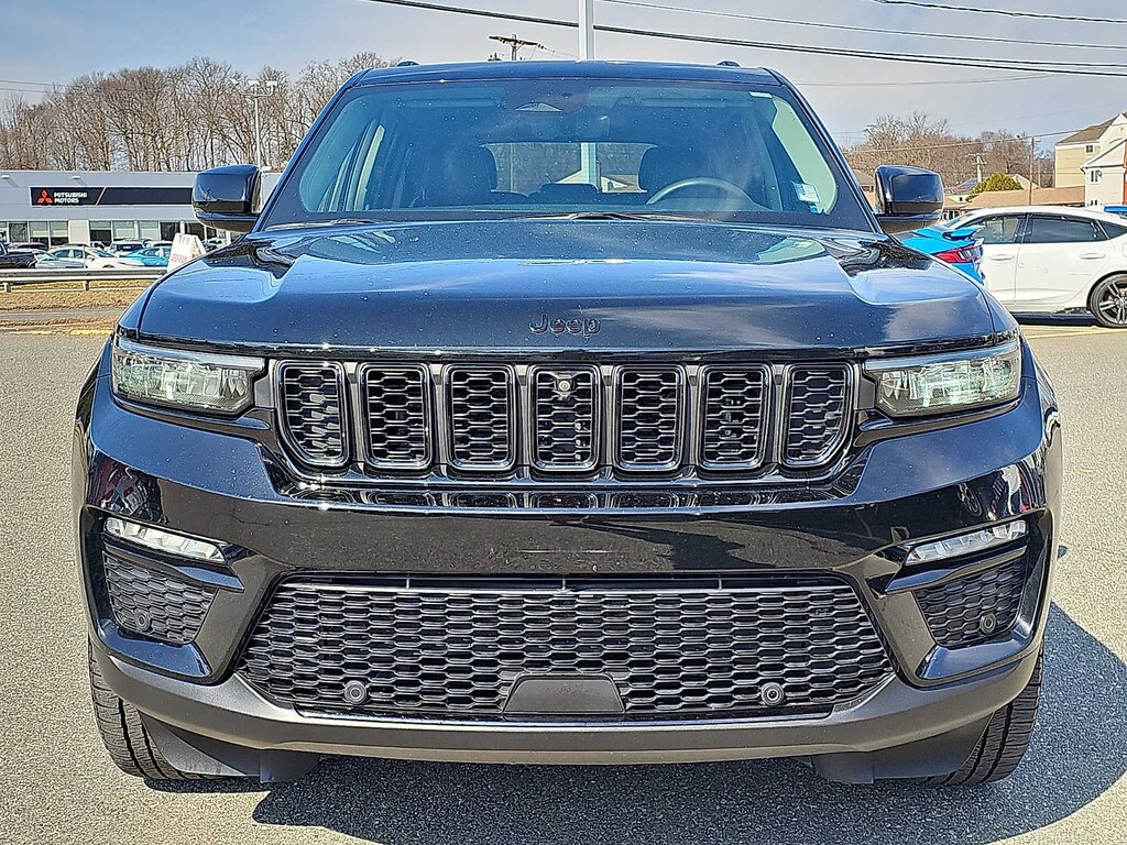 Used 2023 Jeep Grand Cherokee Limited SUV
