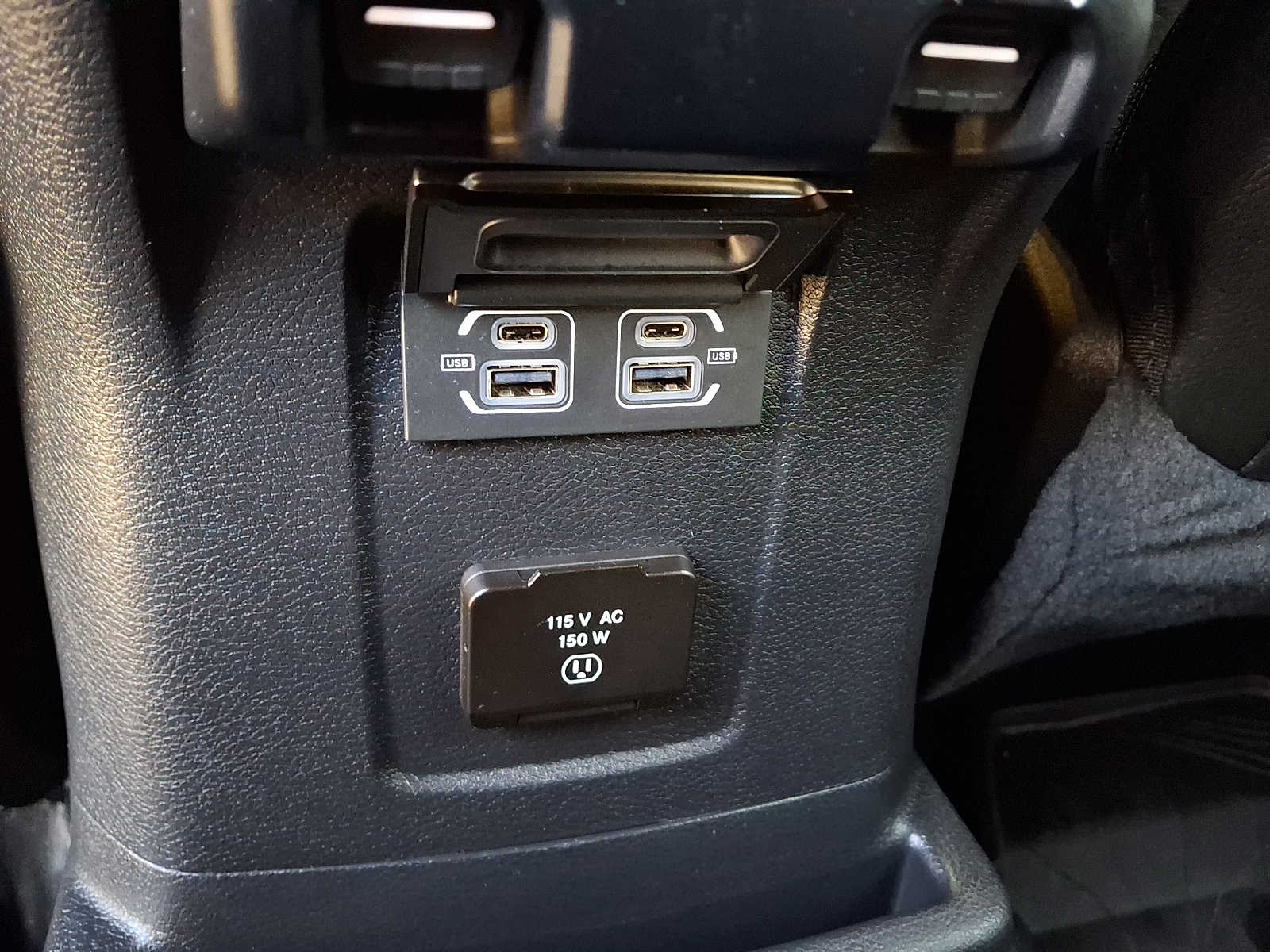 2022 Jeep Wrangler Unlimited Sahara Altitude - Photo 11