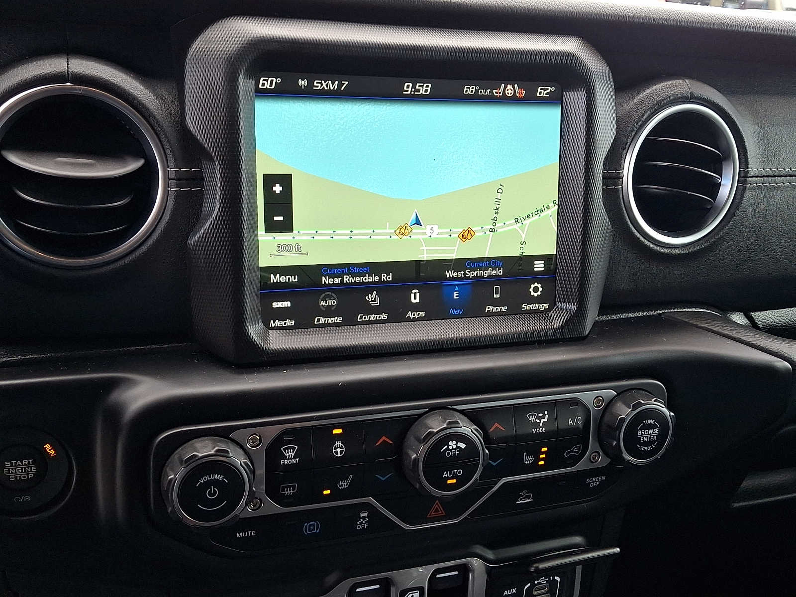 2022 Jeep Wrangler Unlimited Sahara 4XE - Photo 17