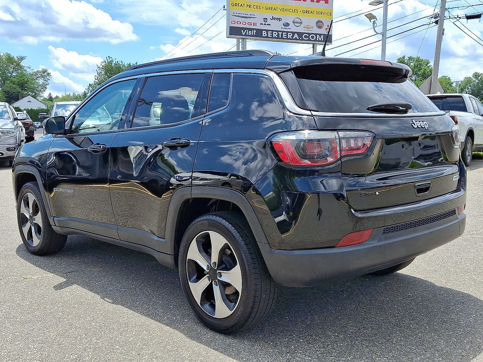2019 Jeep Compass Latitude photo 4