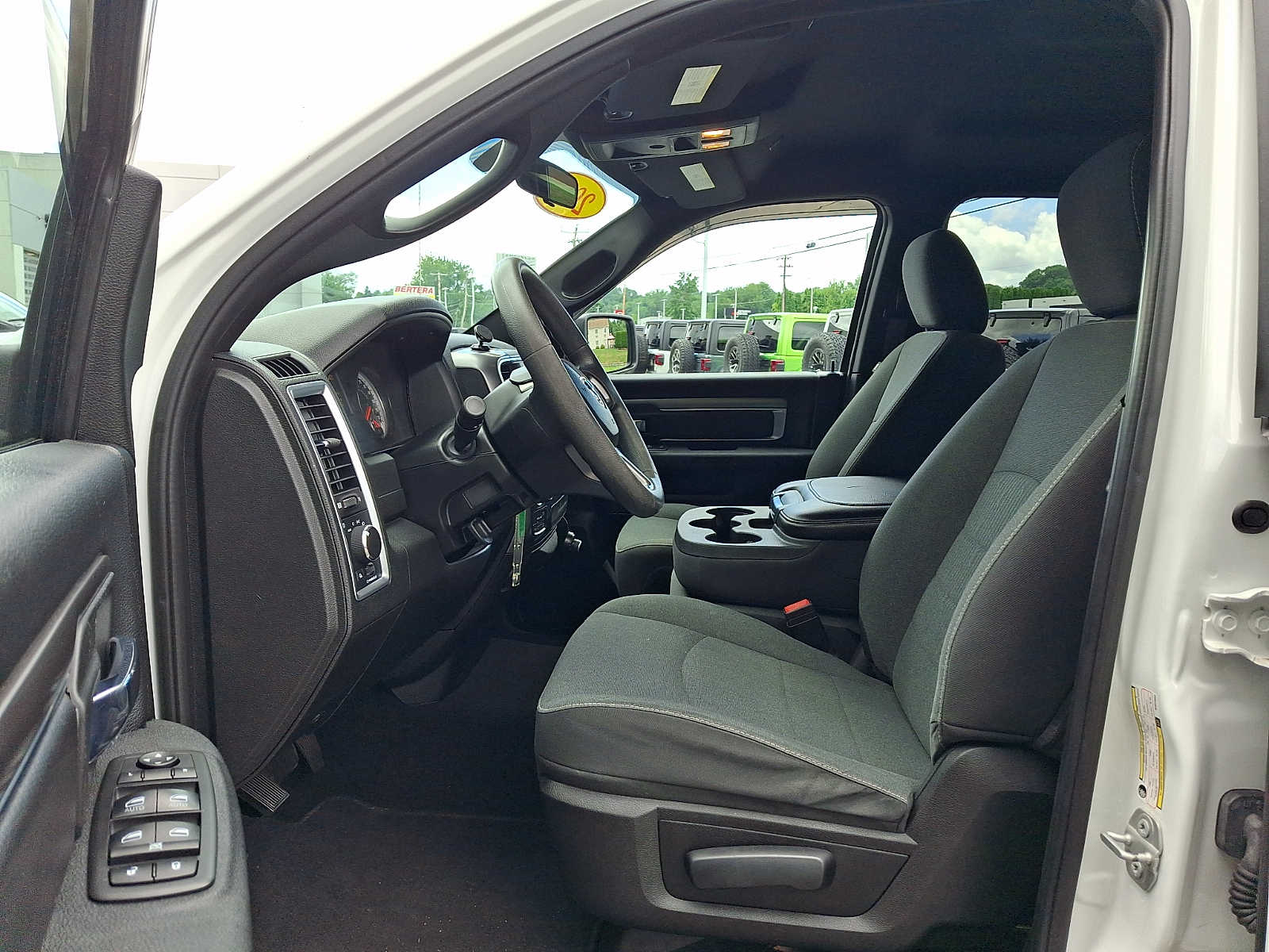 Photo 13