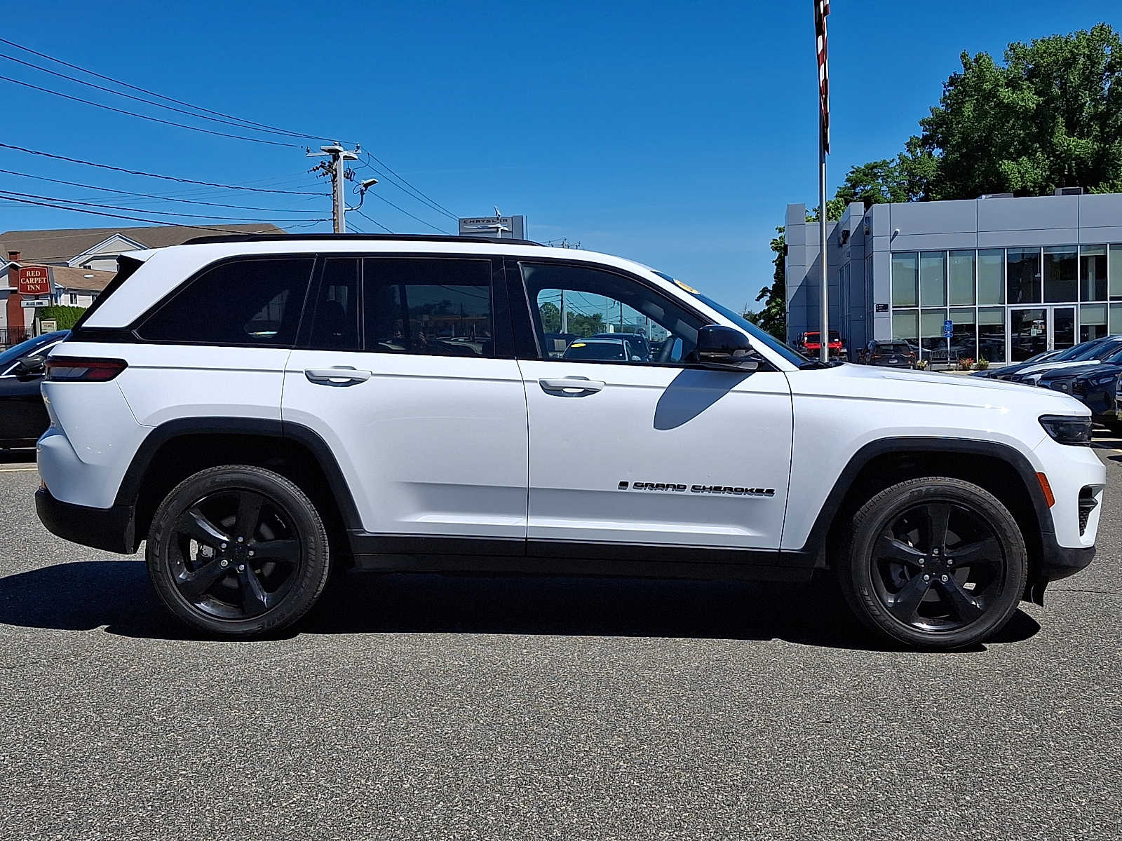 2023 Jeep Grand Cherokee Altitude - Photo 7
