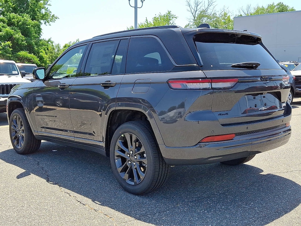 New 2026 Jeep Grand Cherokee LIMITED RESERVE 4X4 Sport Utility