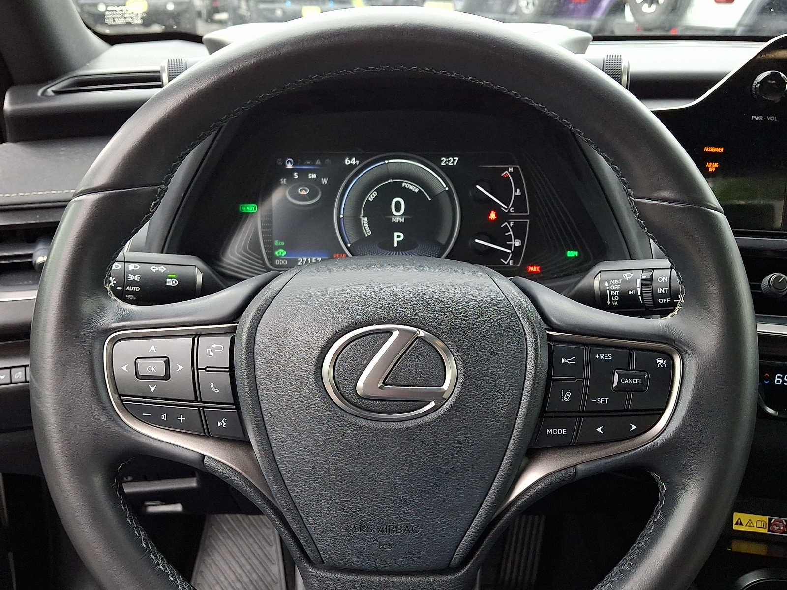 2023 Lexus UX Hybrid 250h - Photo 19