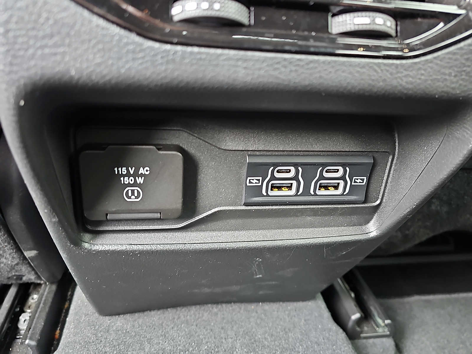 2025 Jeep Grand Cherokee Altitude - Photo 11
