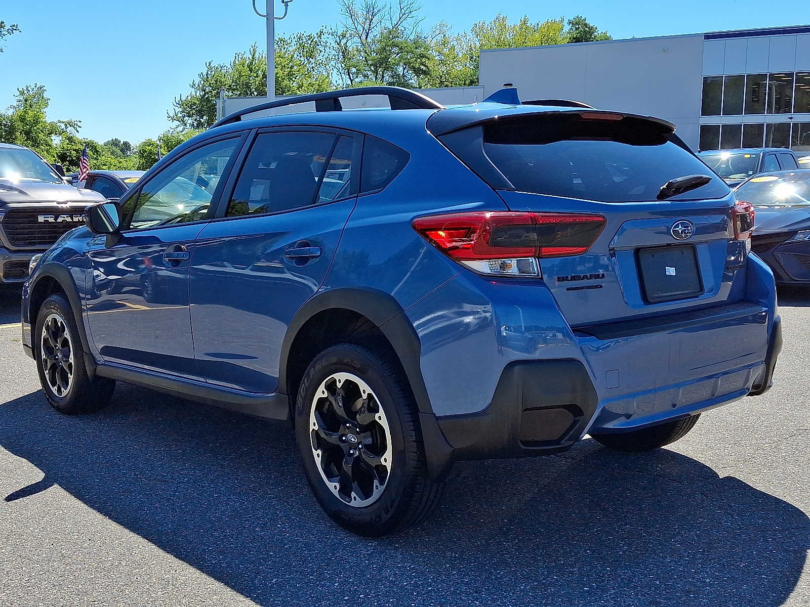 2023 Subaru Crosstrek Premium photo 3