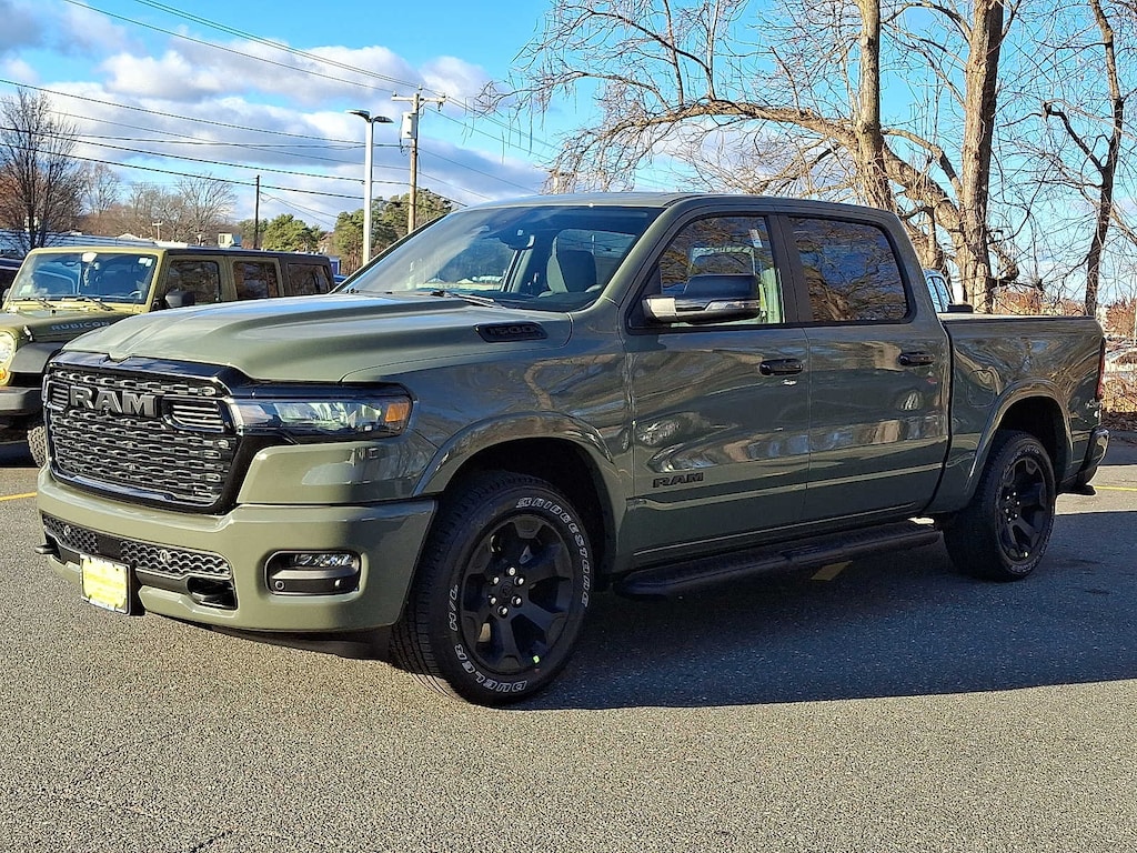 New 2026 Ram 1500 BIG HORN CREW CAB 4X4 5'7 BOX Pickup