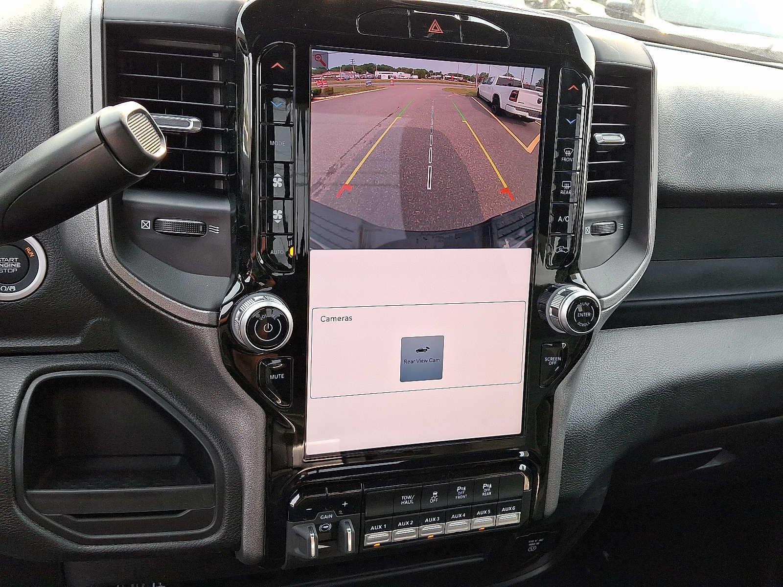 2025 RAM 2500 Tradesman - Photo 13