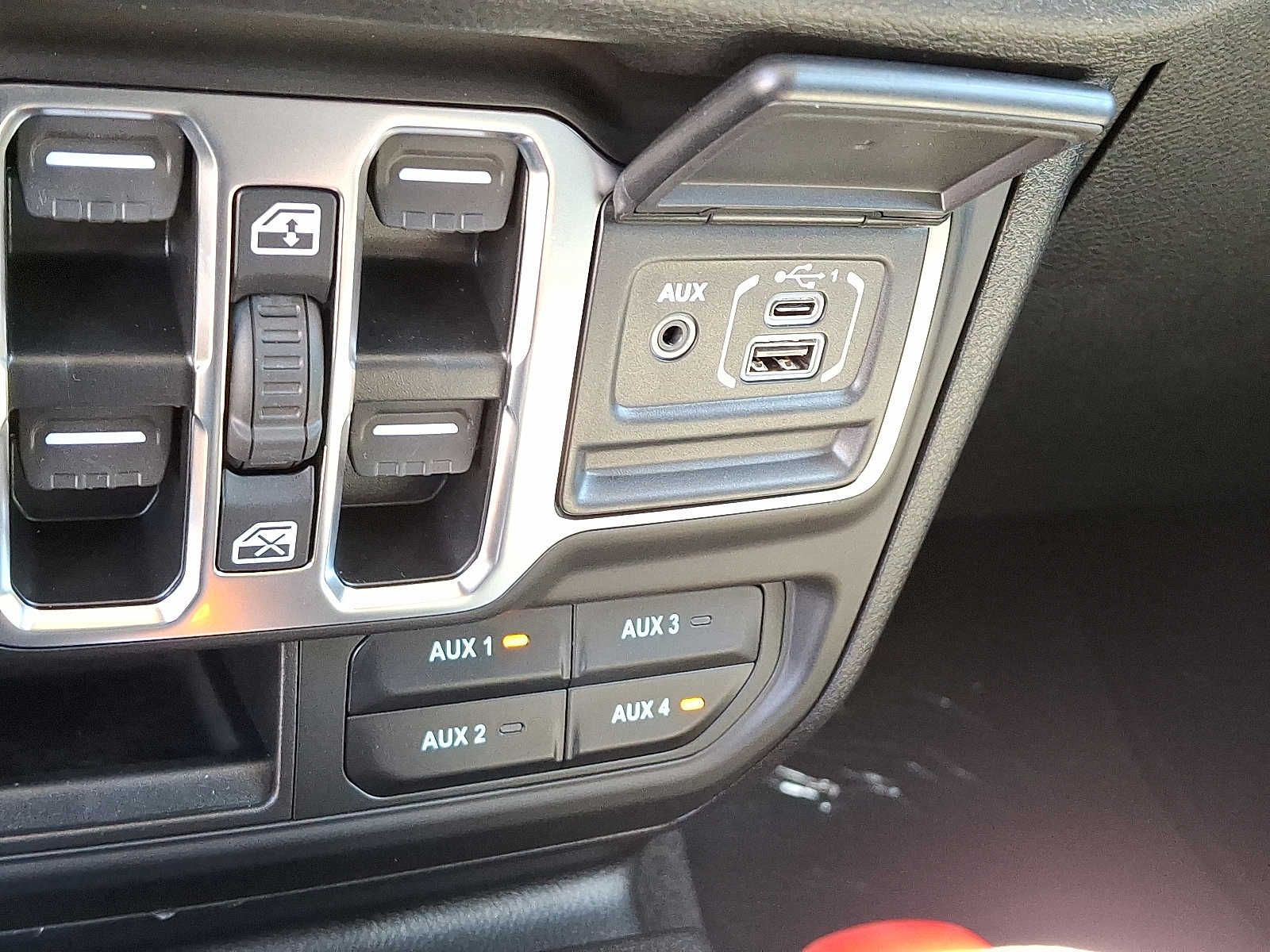 2025 Jeep Wrangler 4-Door Sport S - Photo 16